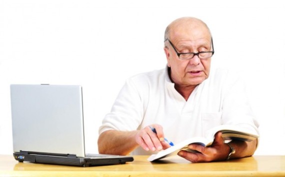 Old-Man-with-Laptop-580x360